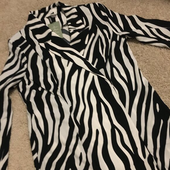 NWT Divided Long Snap Closure Shoulder Pad Zebra Print Blazer Jacket - Picture 11 of 16